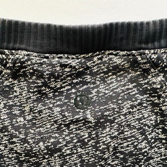 Lululemon Rest Less Pullover Black White Size 4 Long Sleeve Pullover Run Gym - Picture 6 of 7